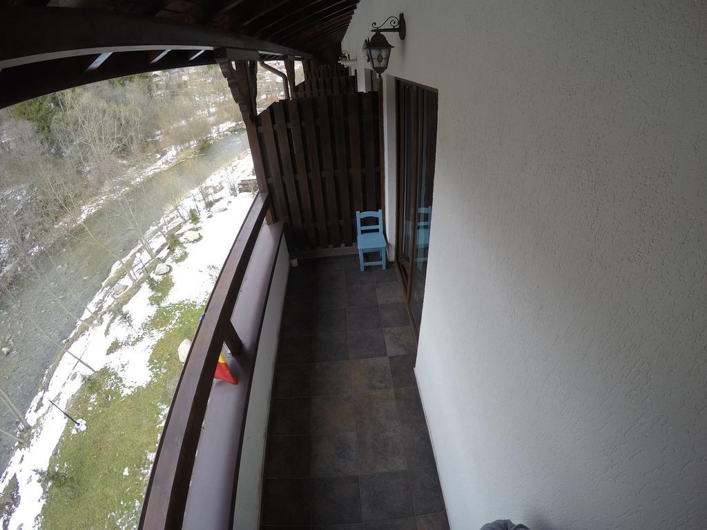 Duplex Apartment Buşteni エクステリア 写真
